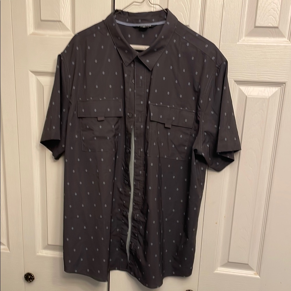 Men's Gray Short Sleeve Shirt